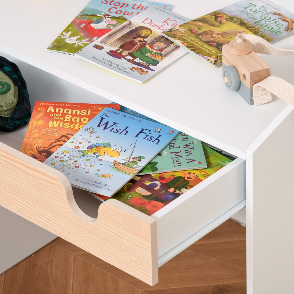 cortex-london-york-kids-desk-and-chair-set-with-storage