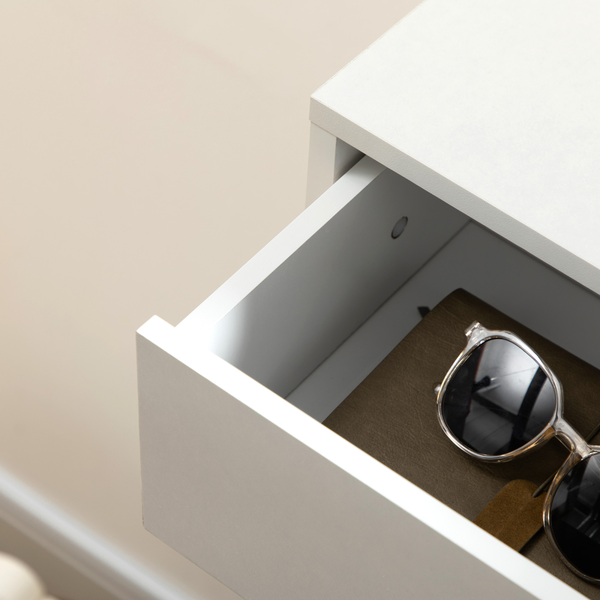 cortex-london-windsor-white-shoe-cupboard-with-flip-drawers