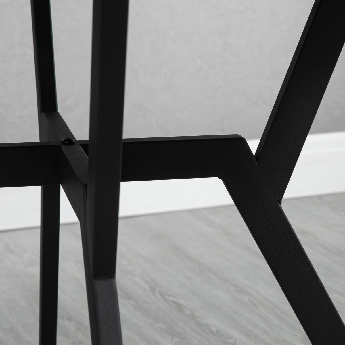 cortex-london-york-industrial-round-dining-table-brown-black-steel-legs