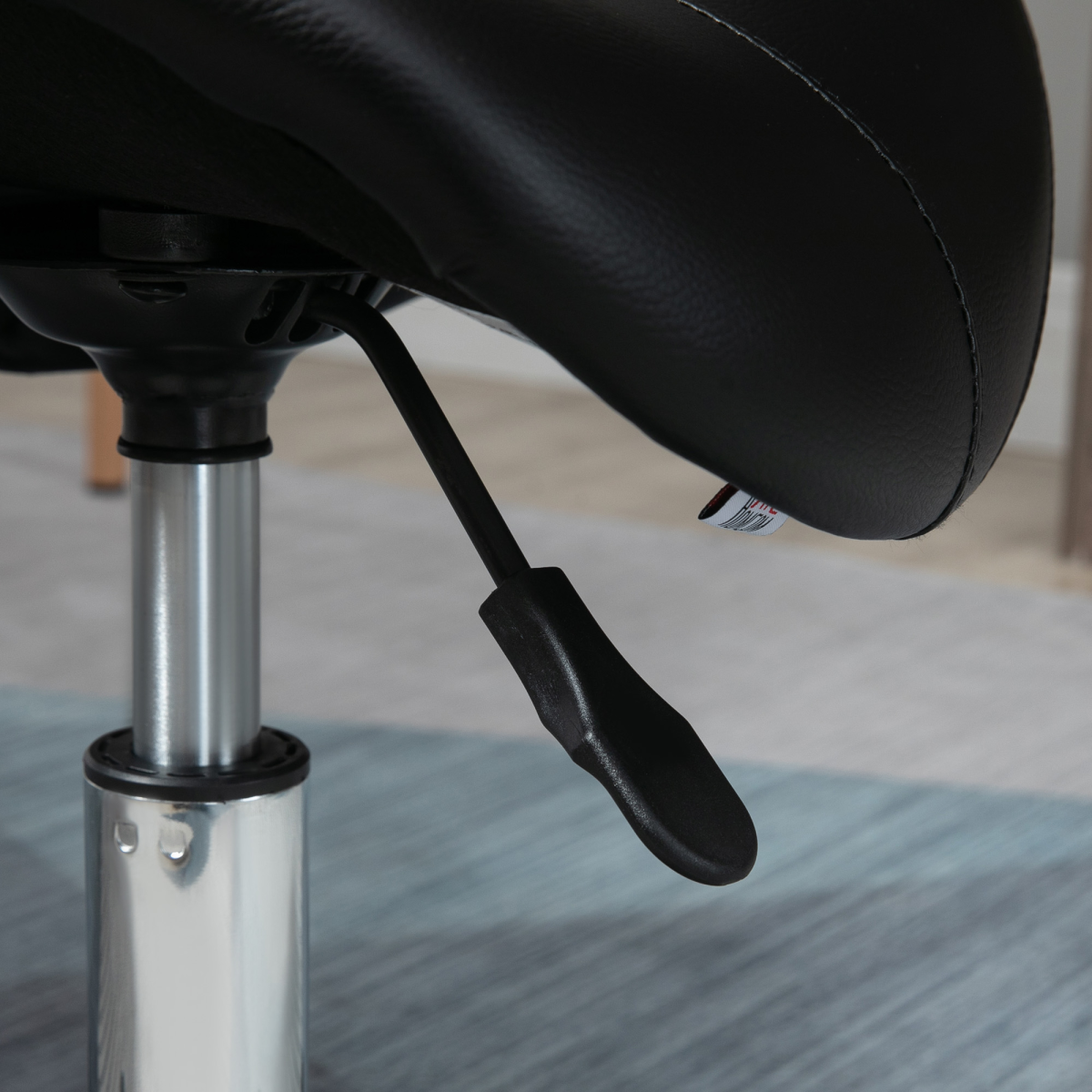 cortex-london-york-pu-leather-saddle-stool-adjustable-rolling-salon-chair