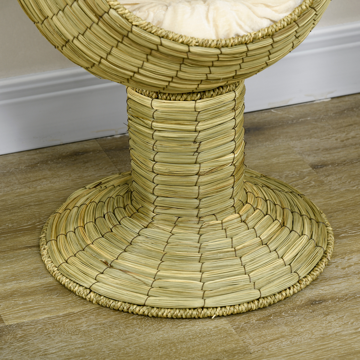 cortex-london-windsor-raised-cat-house-cushion