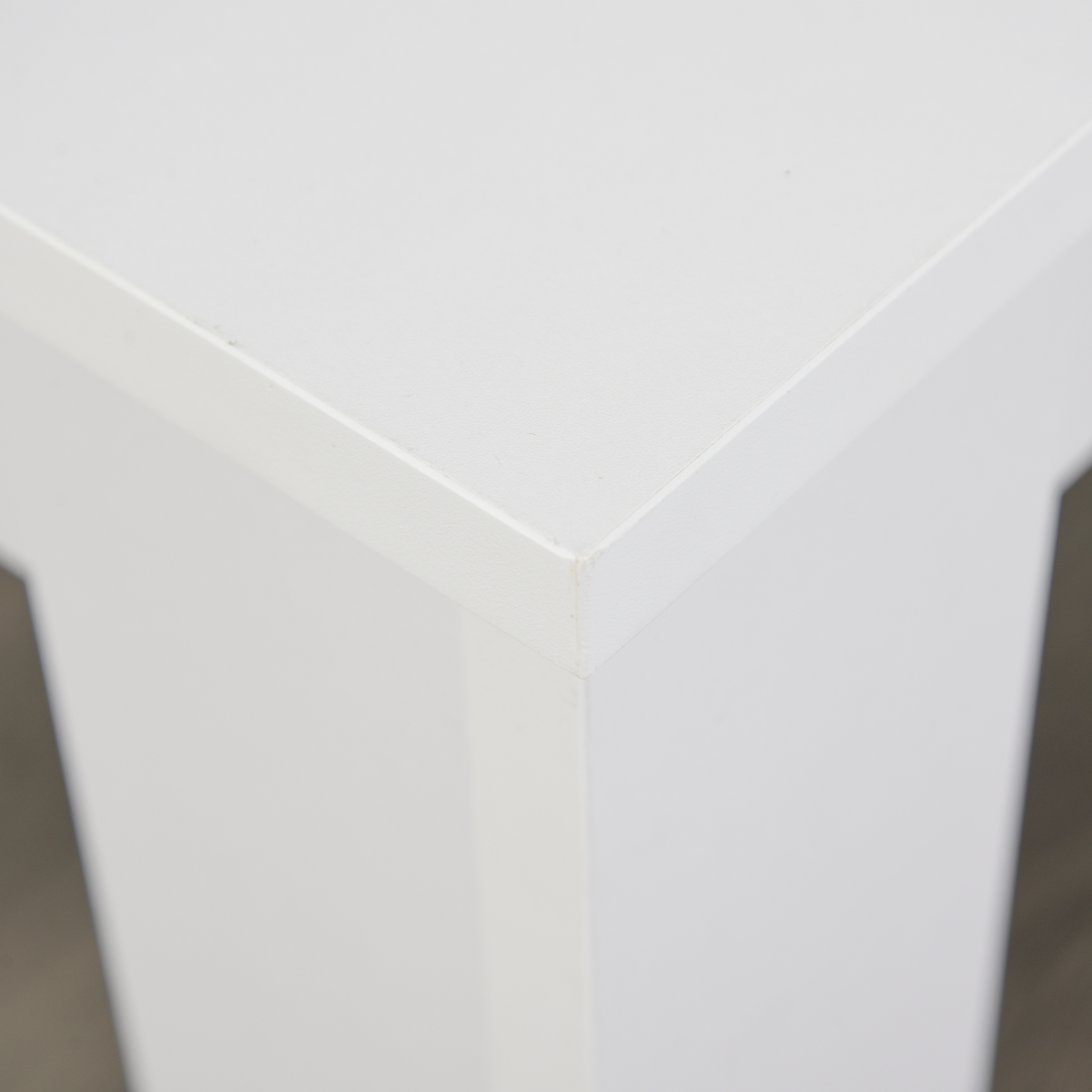 cortex-london-york-white-particle-board-dining-table-and-benches-set