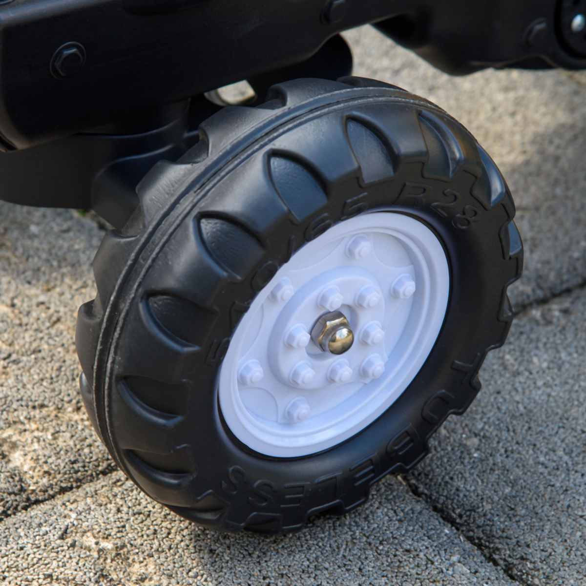cortex-london-windsor-pedal-digger-ride-on-with-trailer-and-horn-homcom