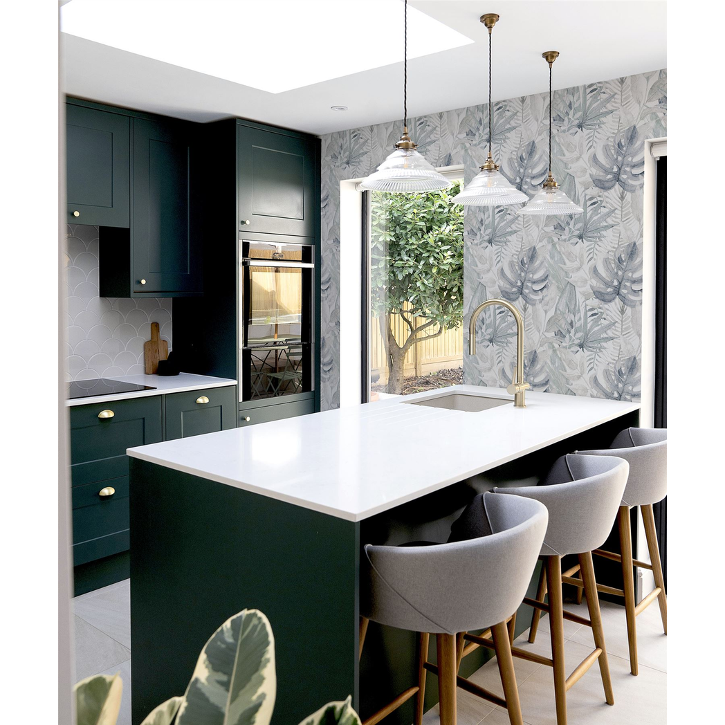 cortex-london-kensington-chalky-tropical-navy-wallpaper-light-navy-leaves-white-matt-paper