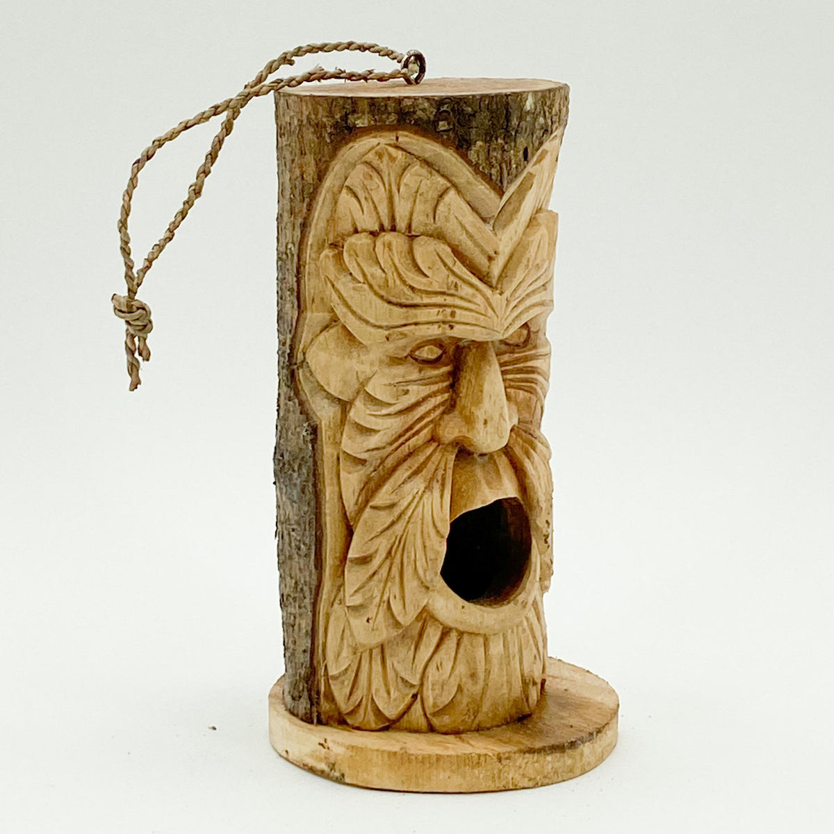 cortex-london-windsor-handcarved-wooden-birdhouse-30cm