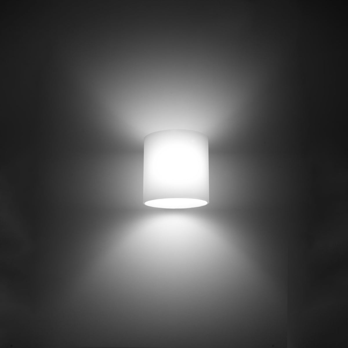 cortex-london-vici-modern-white-glass-g9-wall-lamp