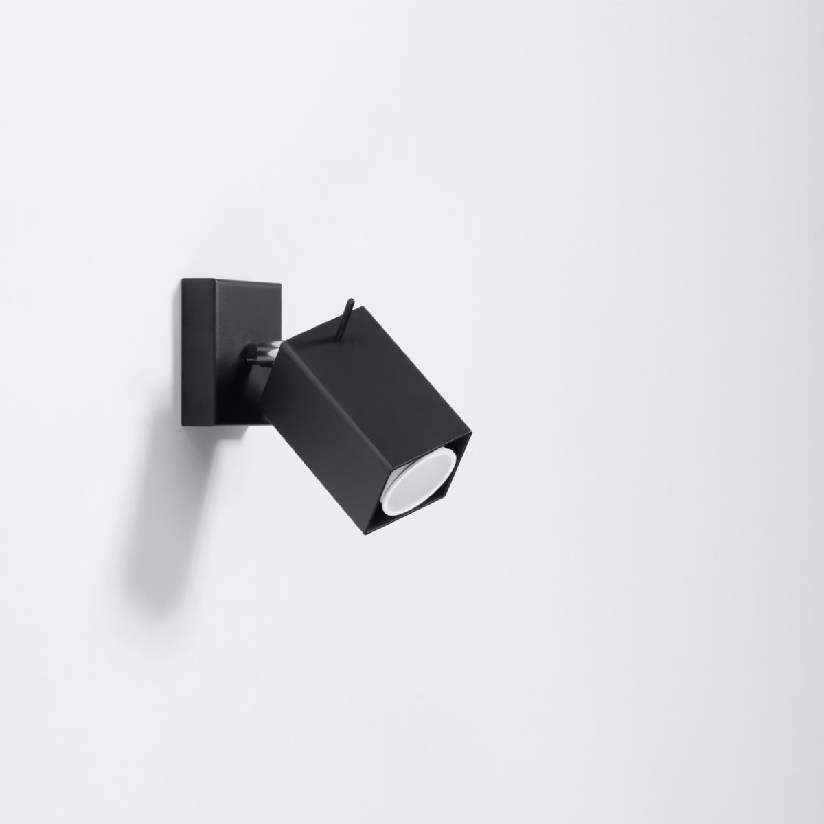 cortex-london-windsor-black-steel-gu10-wall-lamp