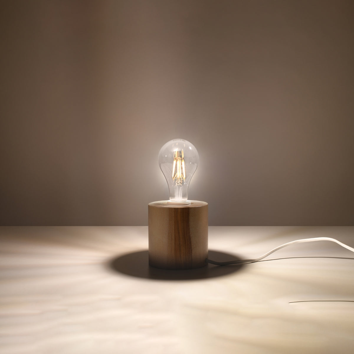 cortex-london-salgado-scandinavian-wood-desk-lamp-e27-natural-wood
