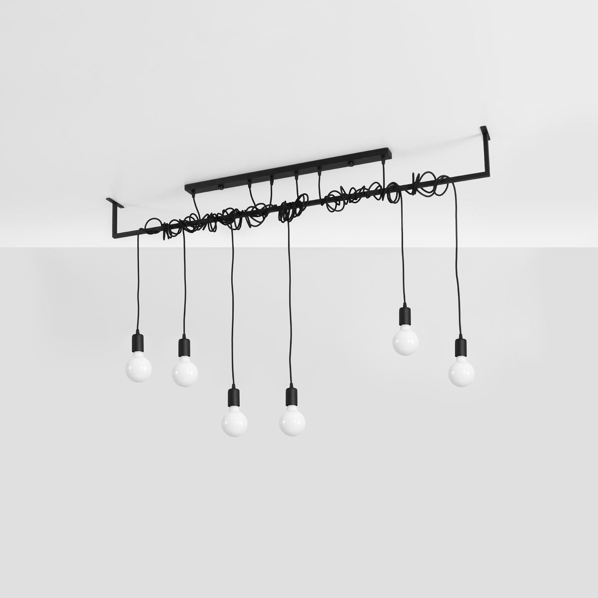 cortex-london-windsor-modern-black-fabric-steel-e27-chandelier