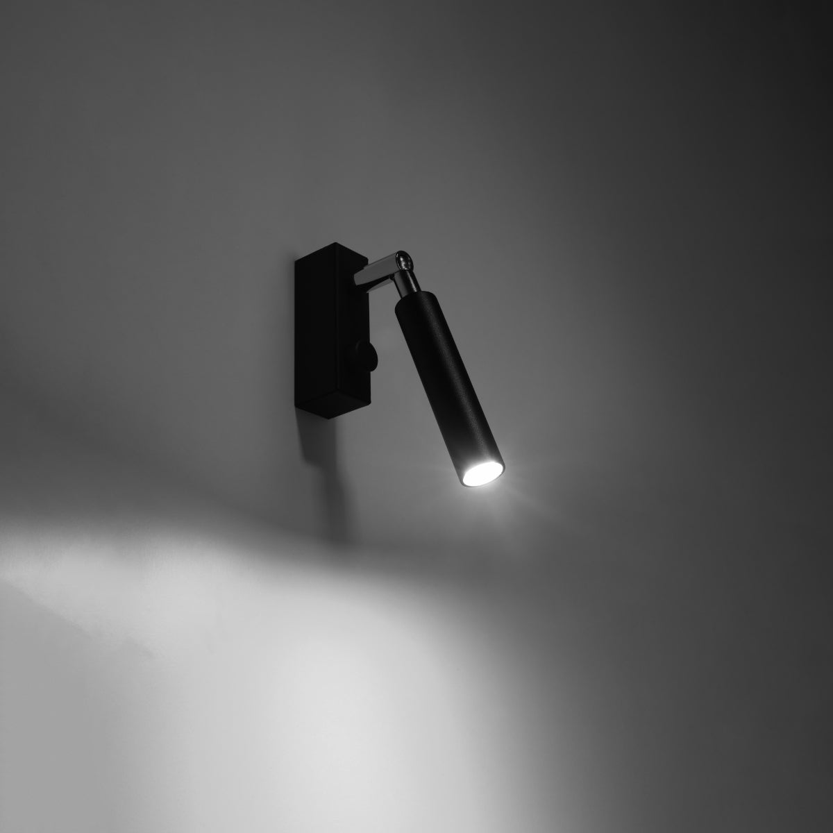 cortex-london-york-eyetech-black-steel-g9-wall-lamp