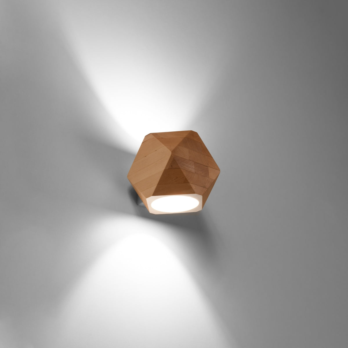 cortex-london-windsor-woody-wood-wall-lamp-g9-natural-wood-scandinavian-design
