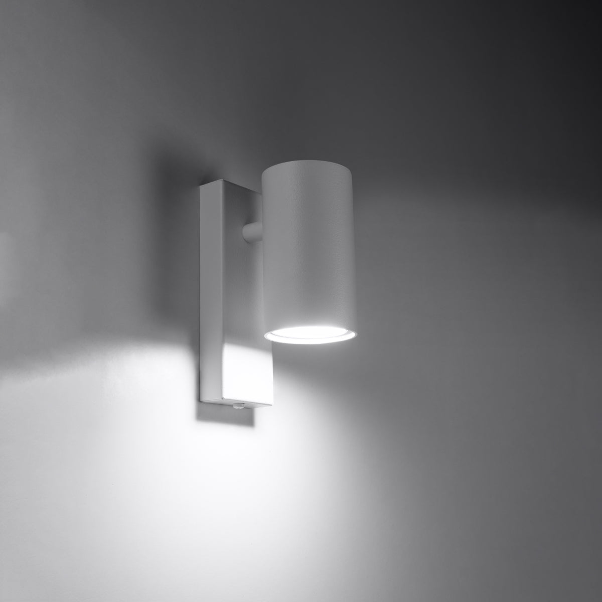 cortex-london-york-utti-white-steel-gu10-wall-lamp