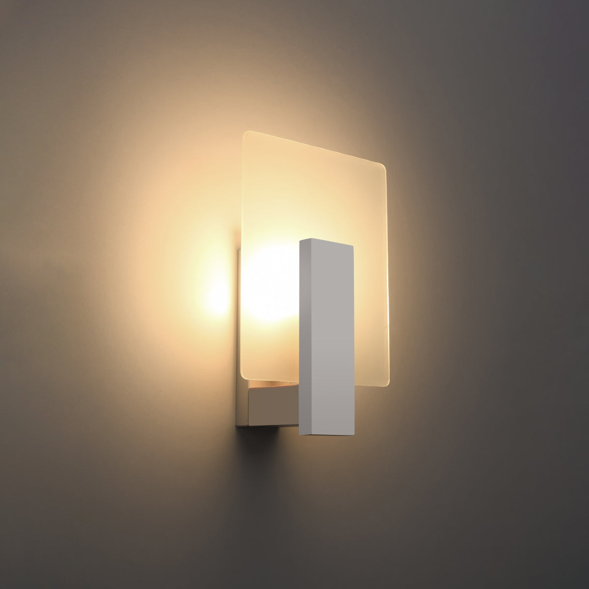 cortex-london-windsor-lappo-scandinavian-wood-glass-white-wall-lamp