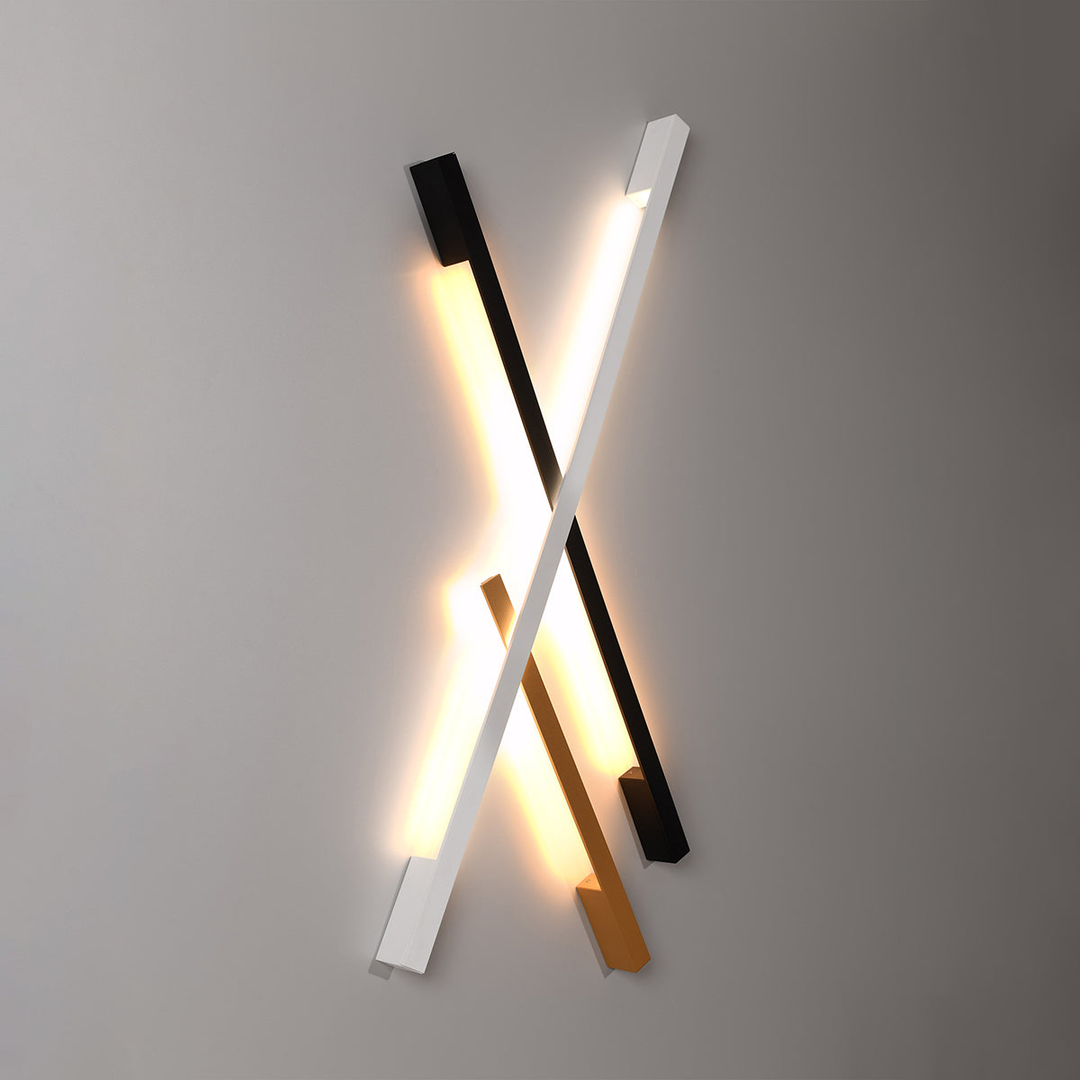 cortex-london-windsor-lahti-black-aluminium-led-wall-lamp