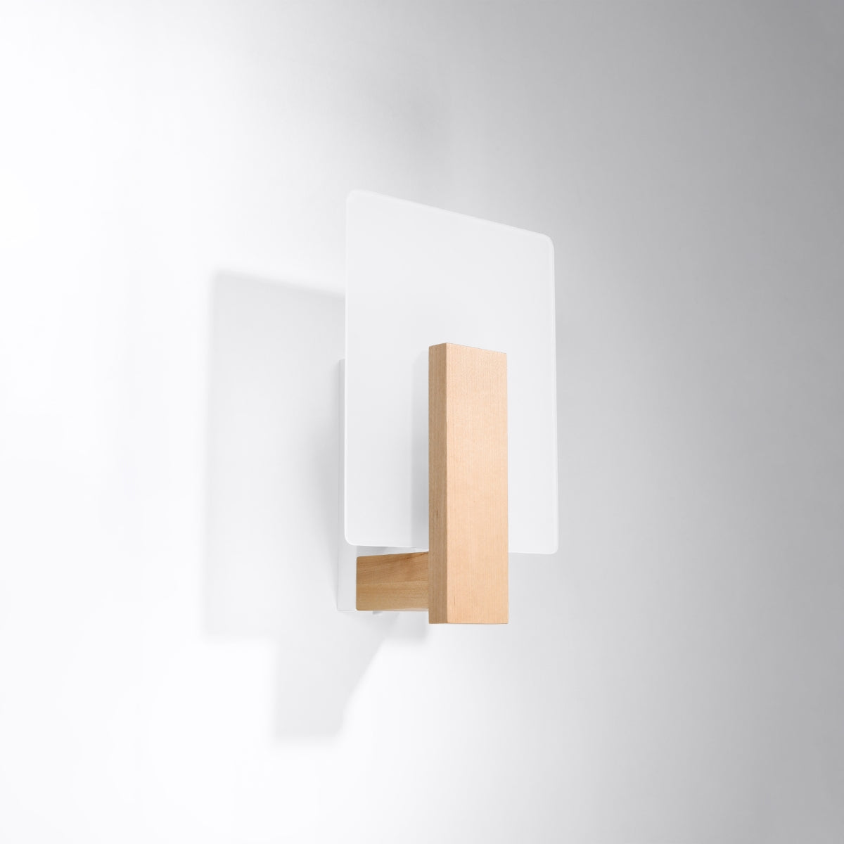 cortex-london-york-lappo-scandinavian-wood-glass-wall-lamp-e14-natural-wood