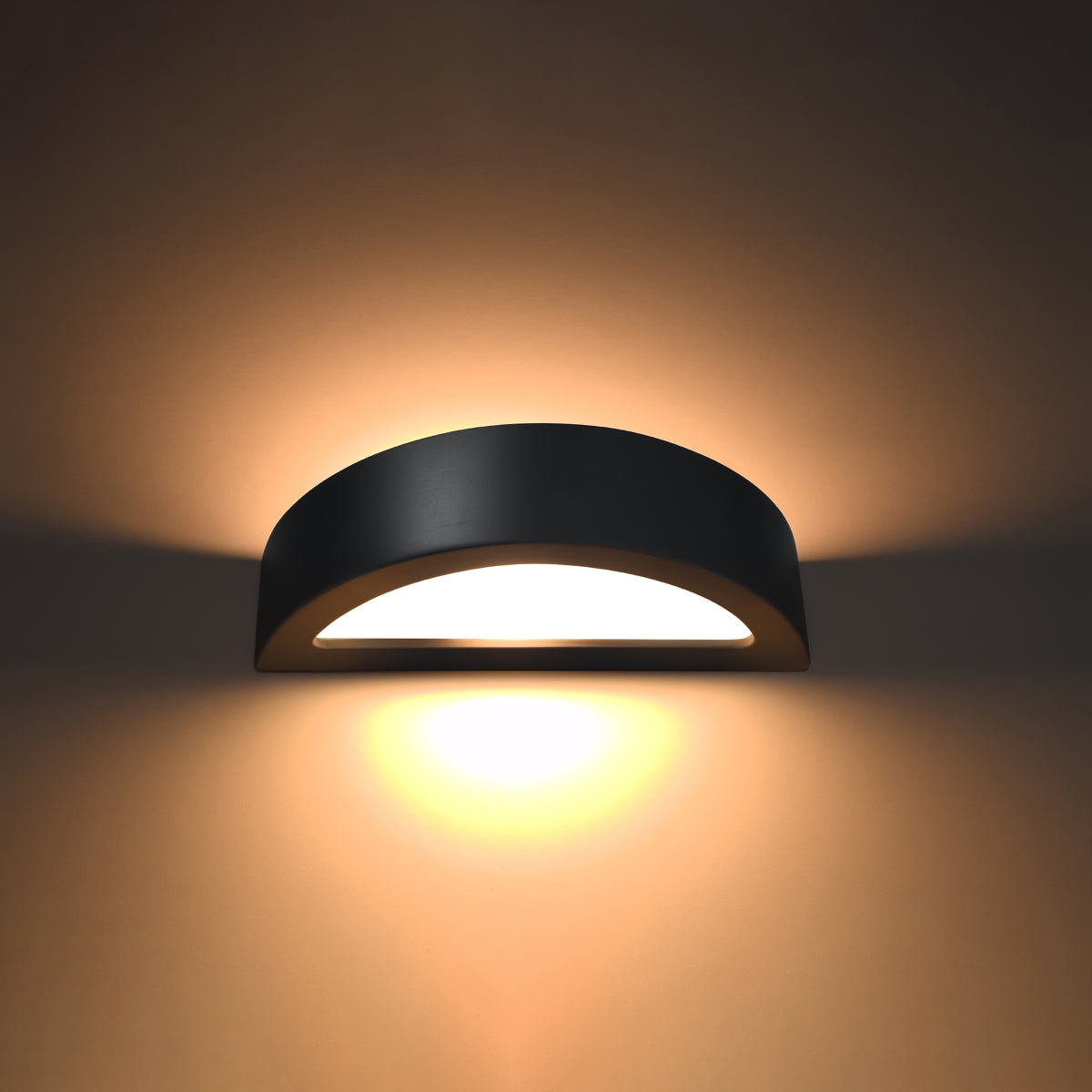 cortex-london-atena-ceramic-glass-black-wall-lamp-e27