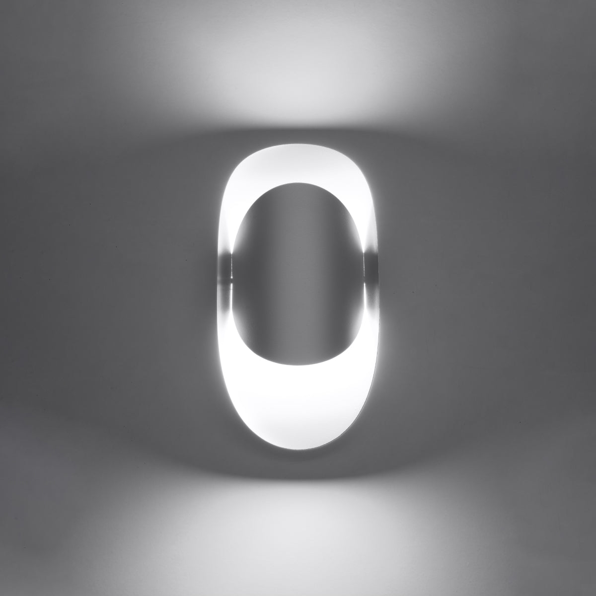 cortex-london-york-tear-white-steel-g9-wall-lamp