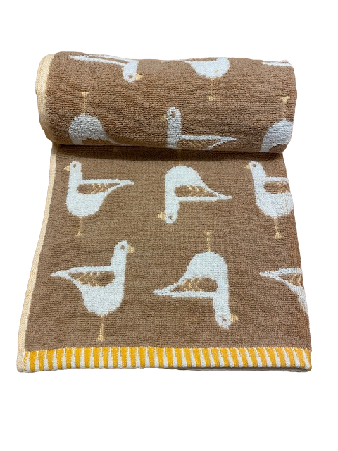 cortex-london-seagull-turkish-cotton-jacquard-towel-coloured-background