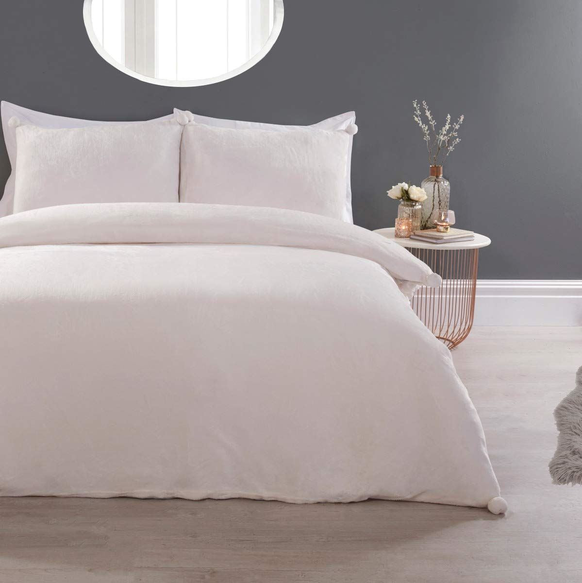 cortex-london-kensington-cream-pom-pom-flannel-fleece-duvet-set