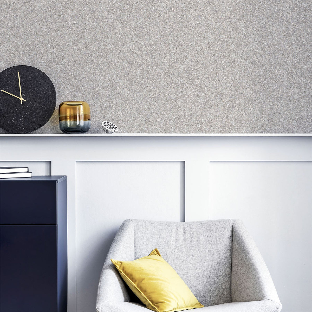 cortex-london-quartz-silver-sw6-pale-grey-textured-wallpaper-beaded-glitter