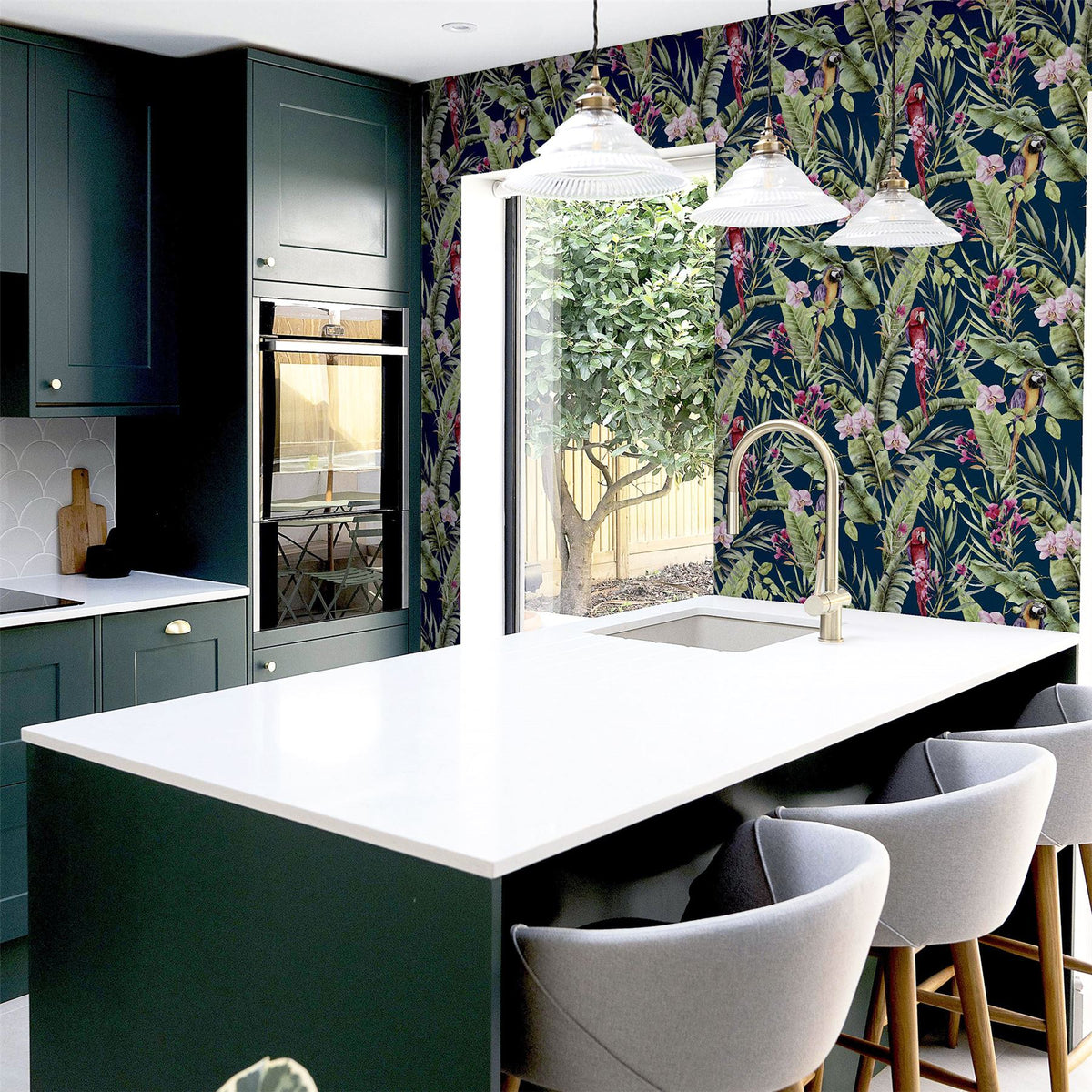 cortex-london-kew-tropical-parrot-navy-wallpaper-sw12
