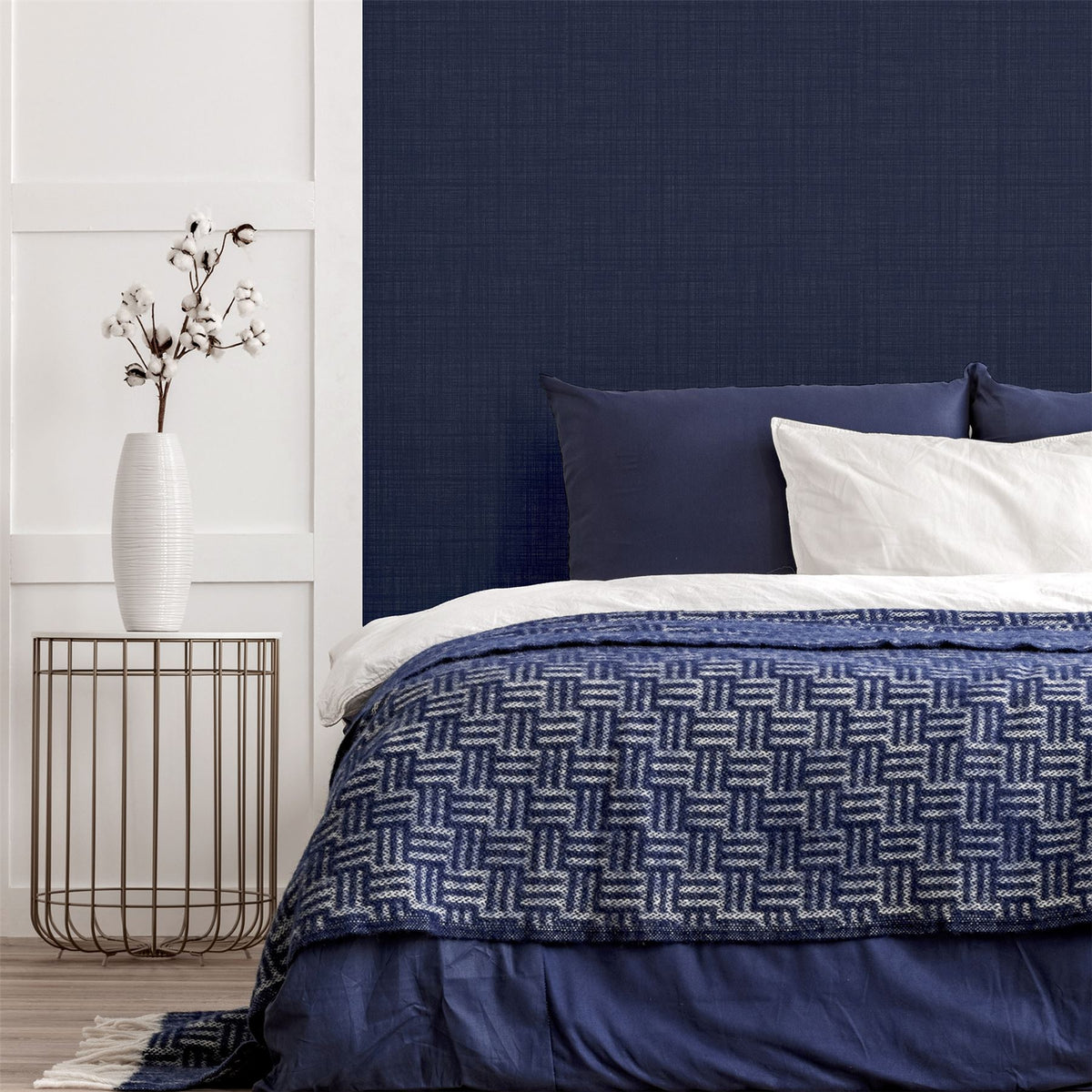 cortex-london-york-navy-weave-texture-wallpaper
