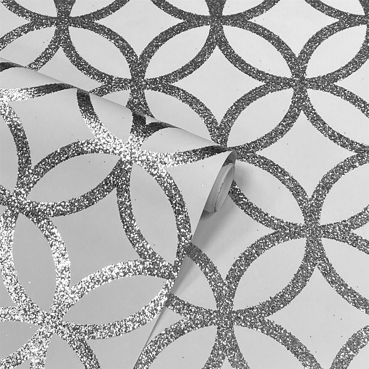 cortex-london-windsor-silver-sequin-geo-wallpaper-white-real-glitter