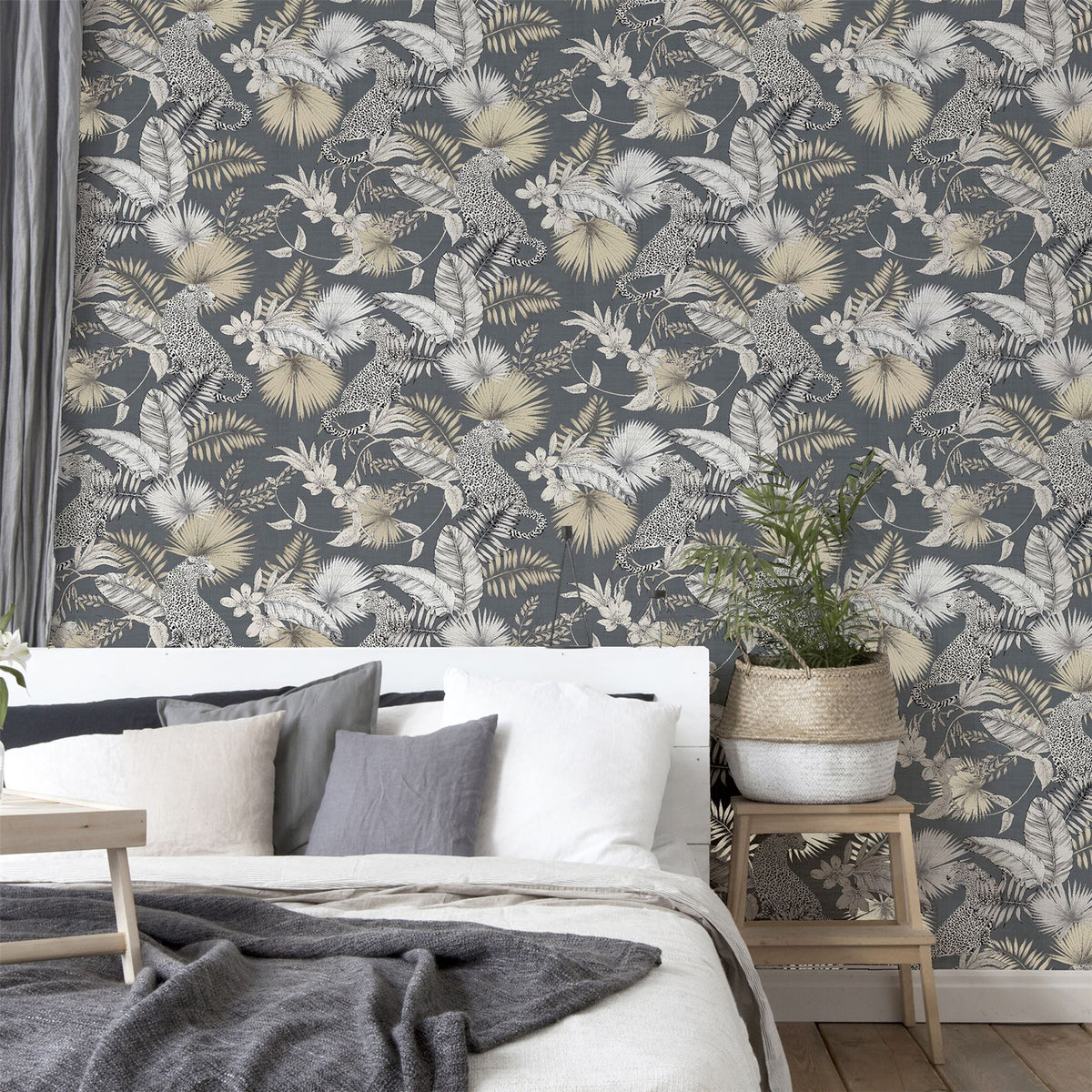 cortex-london-kensington-tropical-leopard-neutral-wallpaper