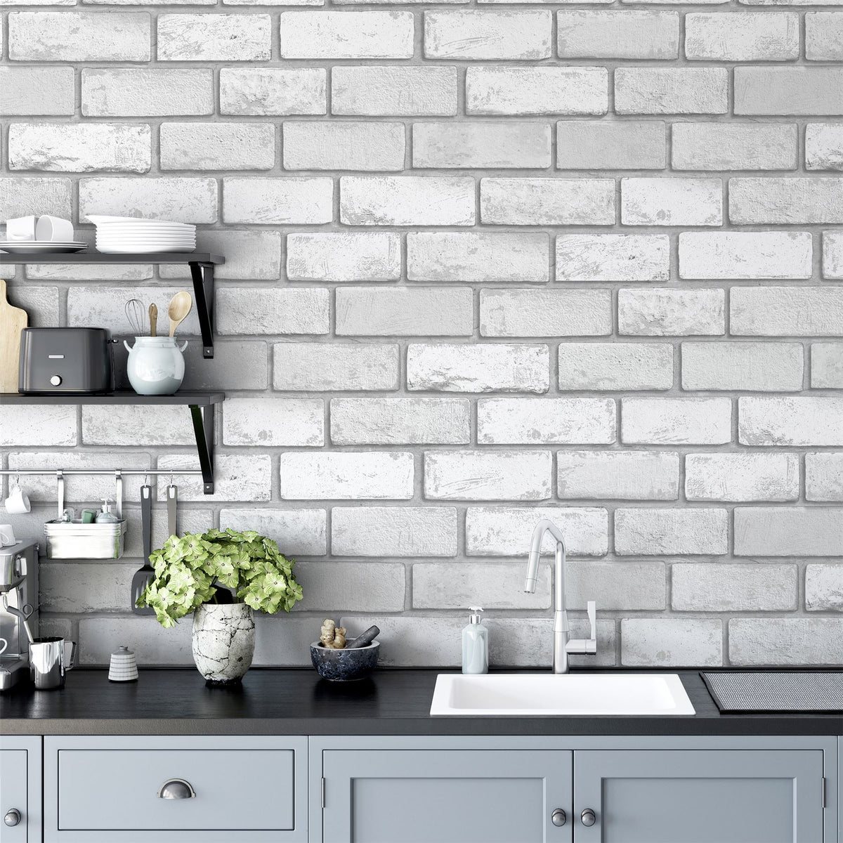 cortex-london-york-metallic-white-silver-brick-wallpaper