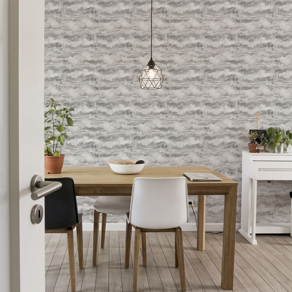 cortex-london-york-grey-painted-canvas-wallpaper-expressionist-design