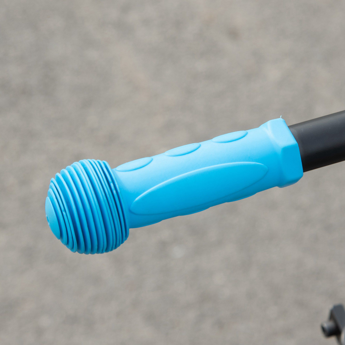 cortex-london-windsor-folding-electric-scooter-green-rear-wheel-brake