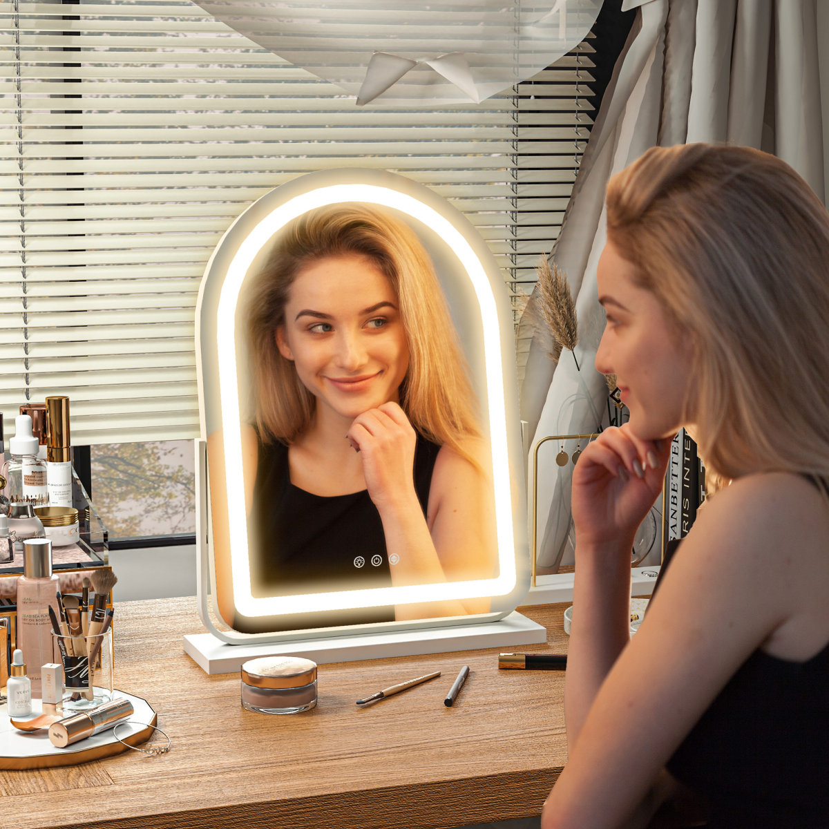 cortex-london-kensington-led-vanity-mirror-360-rotation-white