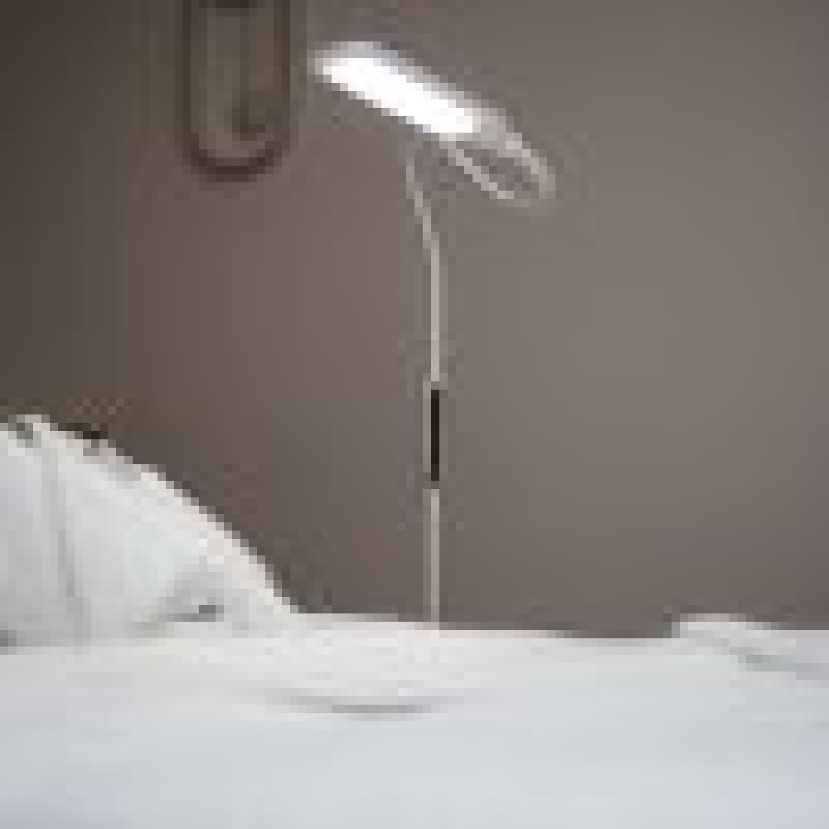 cortex-london-lumina-floor-lamp-adjustable-led-goose-neck