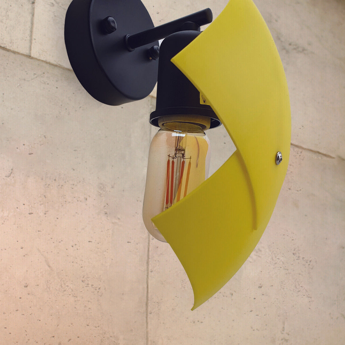 windsor-black-pvc-edison-wall-light-cortex-london