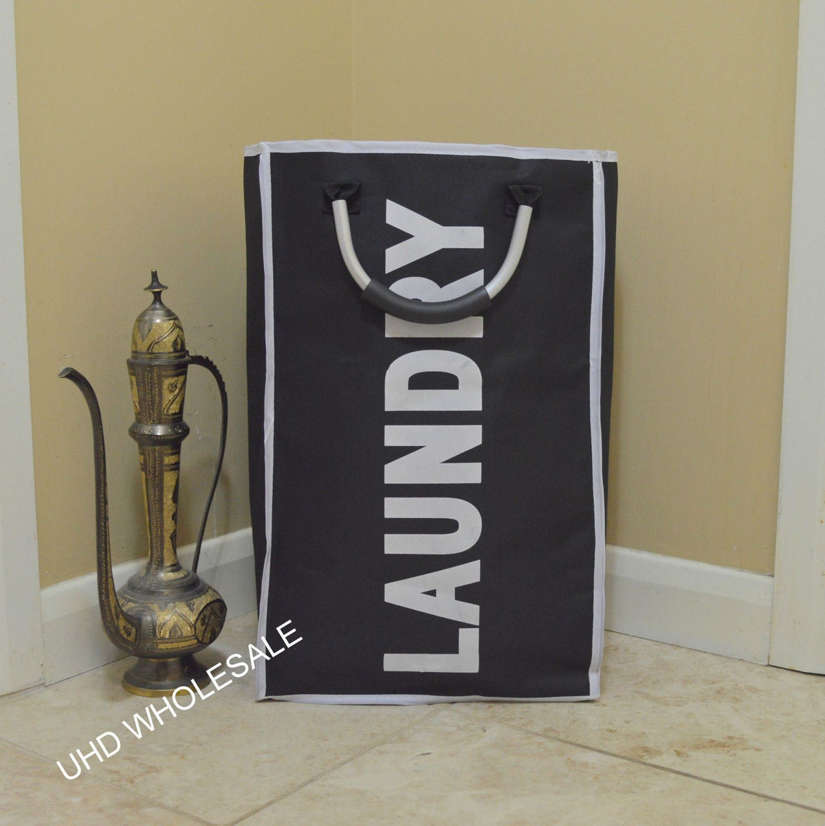 cortex-london-windsor-black-laundry-bag-aluminium-handles