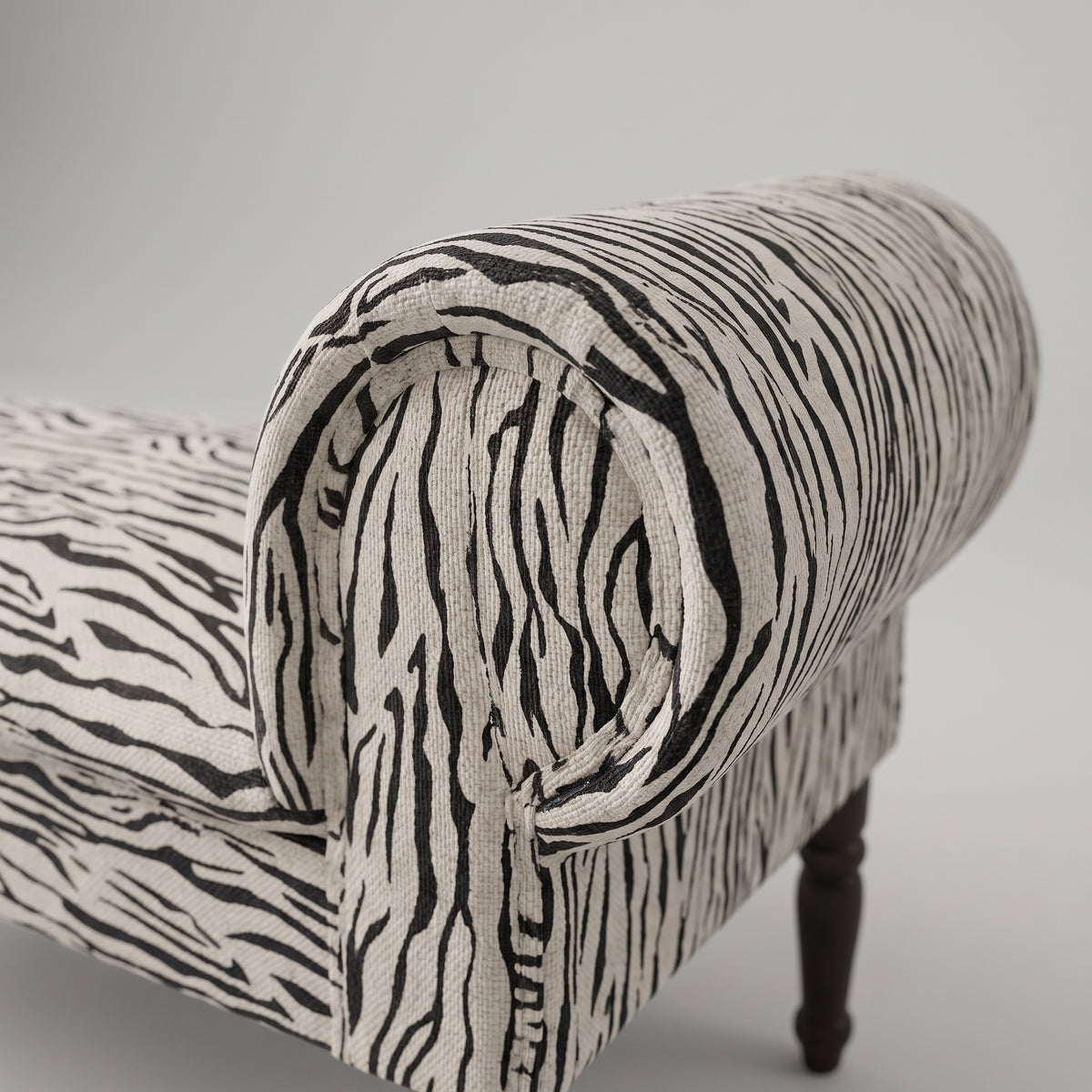 Weimar White Tiger Velvet Chaise Lounge