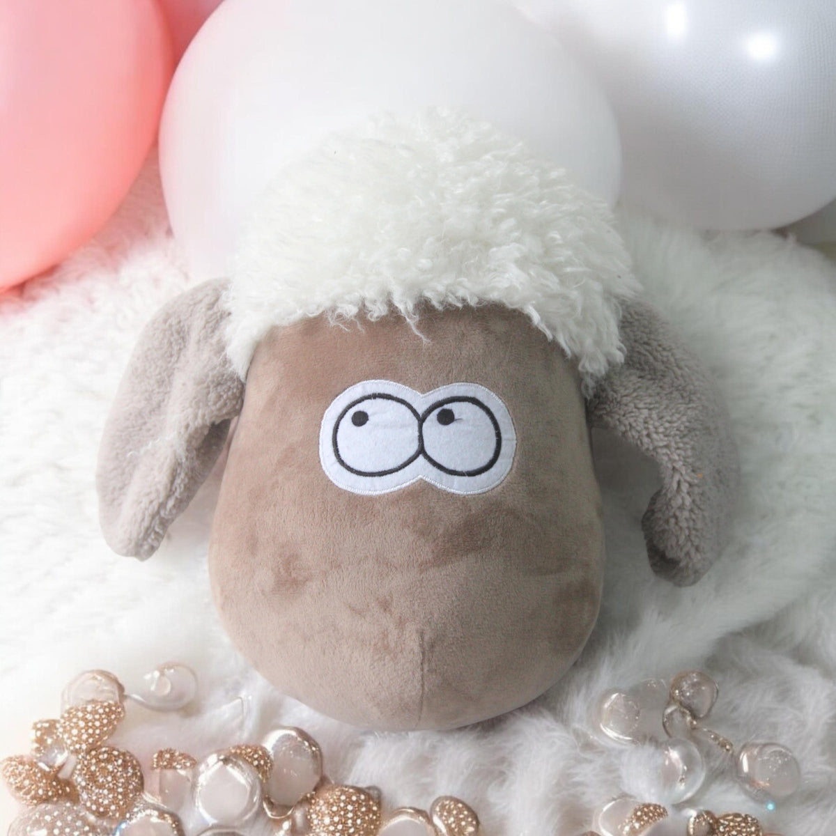 cortex-london-york-plush-sheep-head-wall-decoration