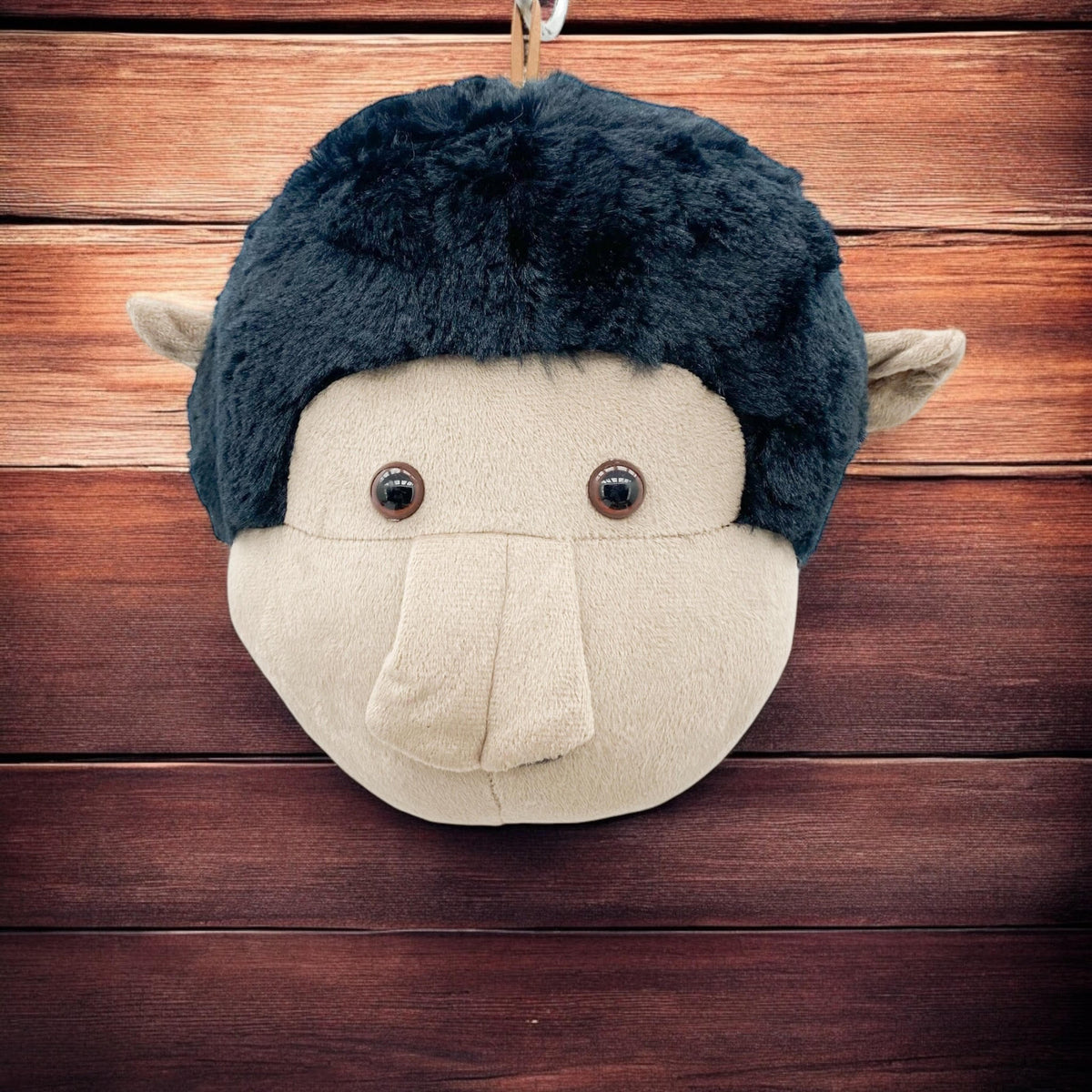 cortex-london-kensington-plush-monkey-head-wall-decoration