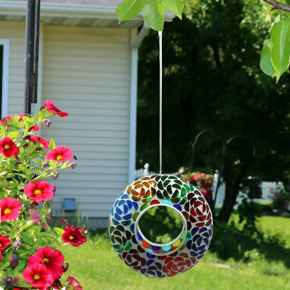 cortex-london-york-hanging-mosaic-bird-feeder