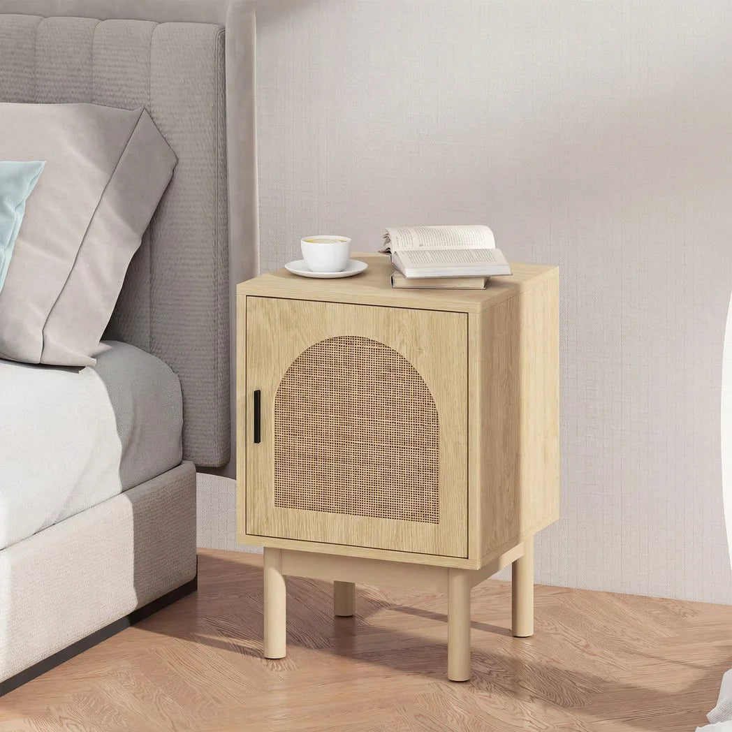 HOMCOM Rattan Bedside Table for Bedroom - Natural Wood